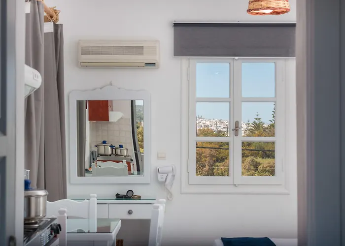 Ktima Bianco 3* Naxos City